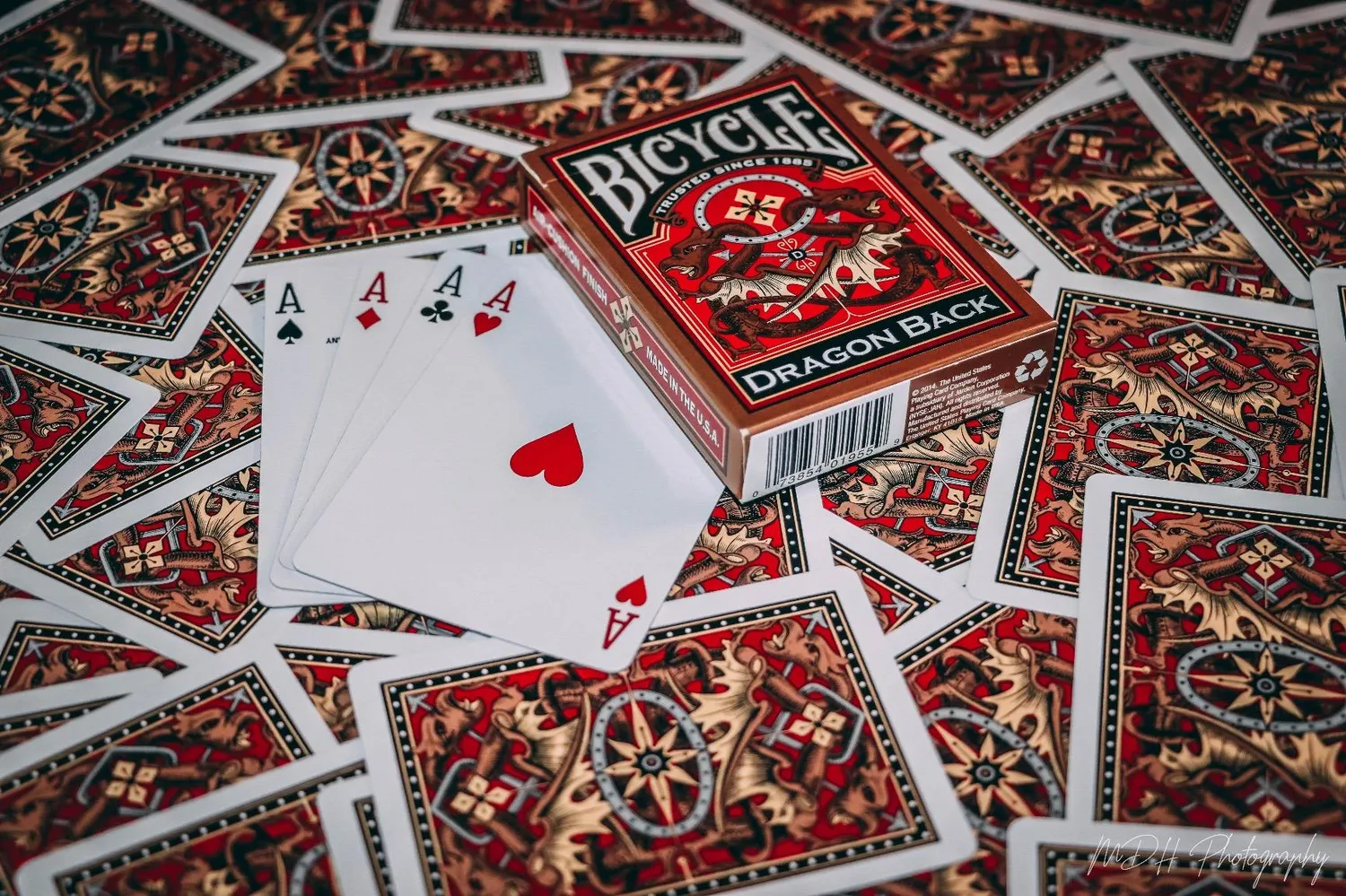 Bicycle Gold Dragon mazzo carte da poker finitura air