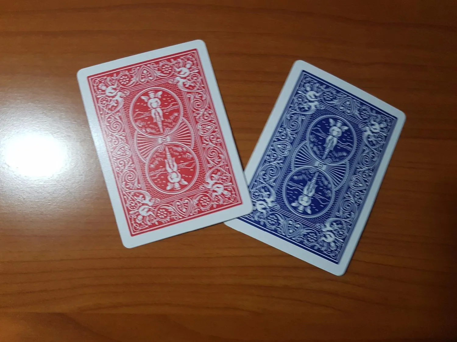 Bicycle Rider Back 808 carte da poker doppio mazzo rosso blu
