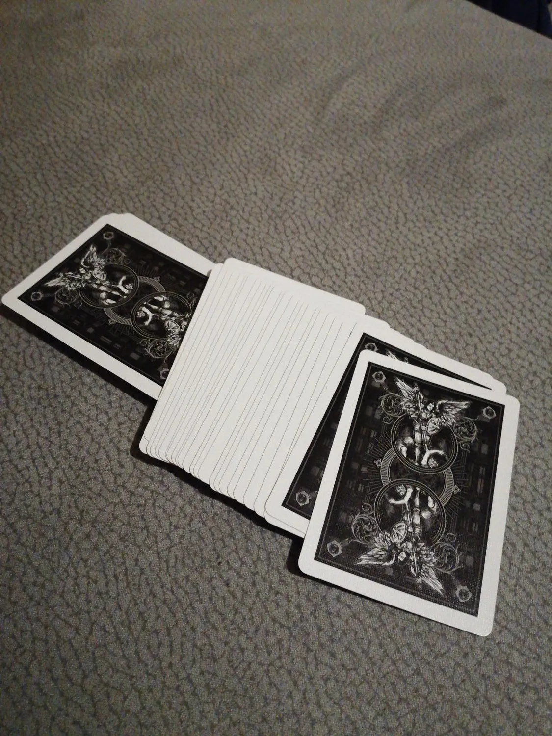 Bicycle Guardians carte poker Theory11 nero 54 carte