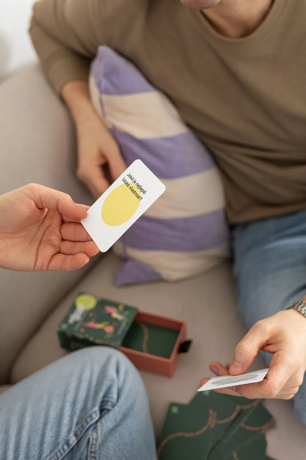 körvonal Mluvme Spolu gioco di carte ceco