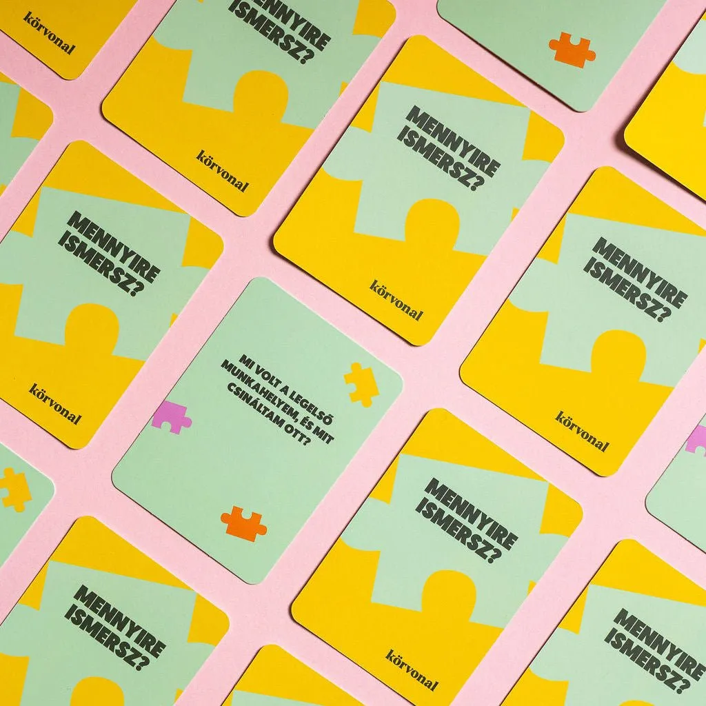 körvonal Mennyire ismersz gioco di carte 80 domande ungherese